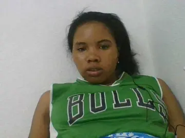 Juliah1a  live sex cam