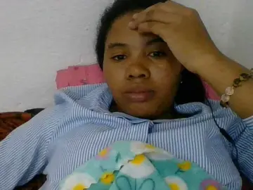 Juliah1a  live sex cam