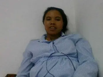 Juliah1a  live sex cam