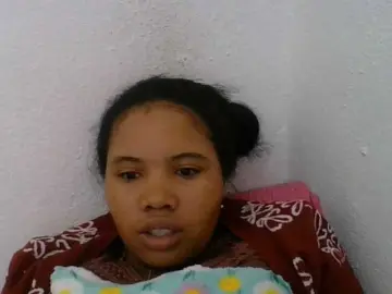 Juliah1a  live sex cam