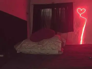 Micadiaz  live sex cam