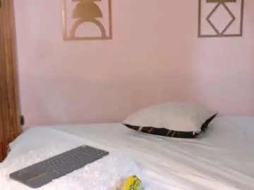 Miia-Velvet  live sex cam
