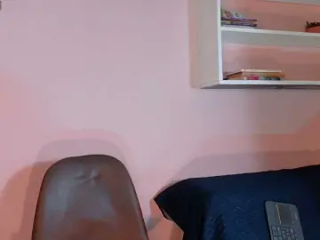 Miia-Velvet  live sex cam