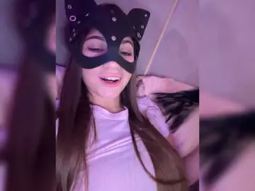 Milana20026  live sex cam