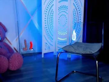 OksanaOcean  live sex cam