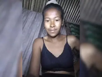 Priscahot  live sex cam