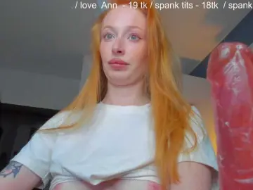 SquirtPrincess  live sex cam