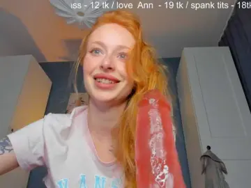 SquirtPrincess  live sex cam
