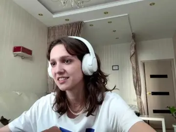 SunniCunningan  live sex cam