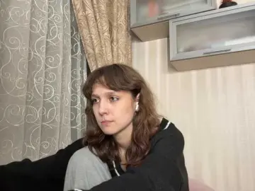 SunniCunningan  live sex cam