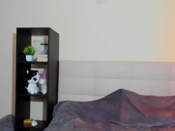 Tune-Godness  live sex cam