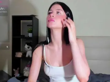 Tune-Godness  live sex cam