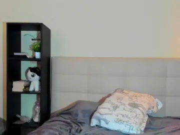 Tune-Godness  live sex cam