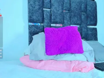 Taniamilan  live sex cam