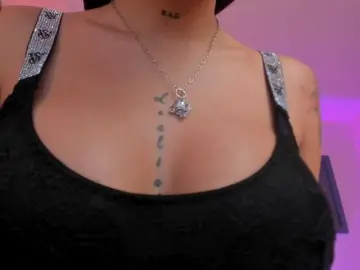 AleCorleone  live sex cam