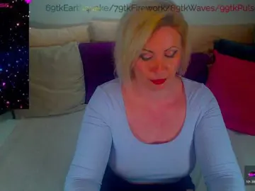 Alexin-McQueen  live sex cam