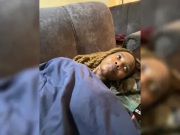 Curvy-maxy9  live sex cam