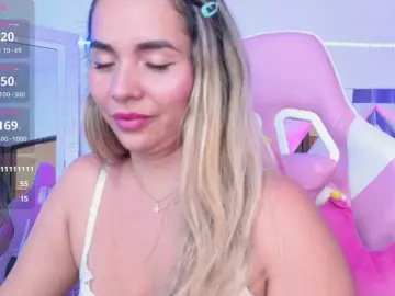 LunaBiely  live sex cam