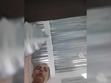 LunaBiely  live sex cam