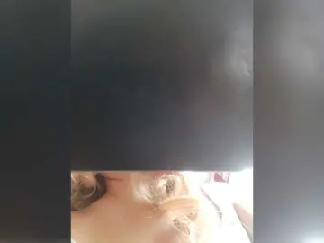 LunaBiely  live sex cam