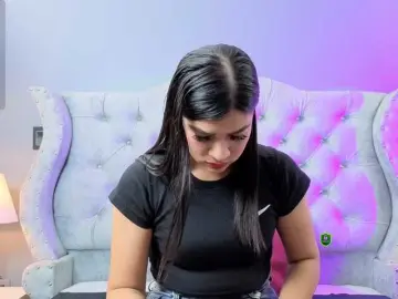 MeganWade  live sex cam