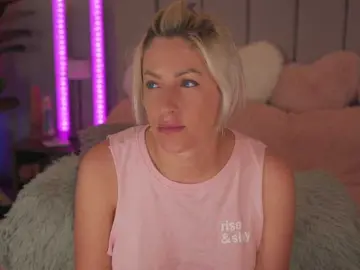 VickySecret  live sex cam