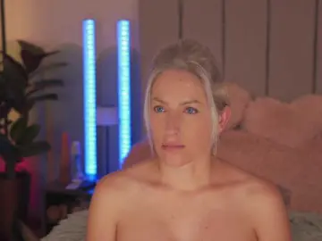 VickySecret  live sex cam