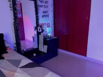 Littlekayla  live sex cam