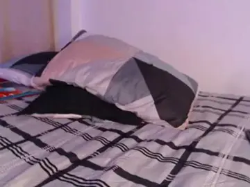Littlekayla  live sex cam
