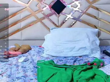 Missfoster  live sex cam