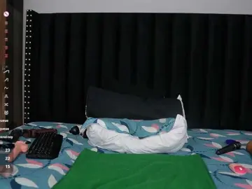 Missfoster  live sex cam
