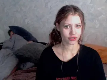 Suenya  live sex cam