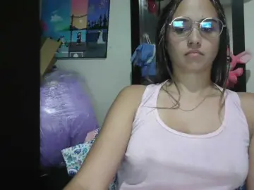 Trianabell  live sex cam