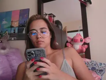 Trianabell  live sex cam