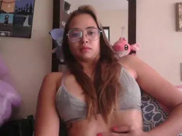 Trianabell  live sex cam