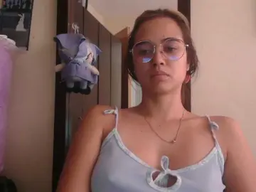 Trianabell  live sex cam