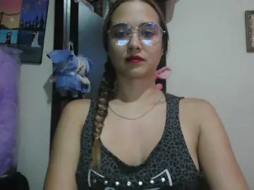 Trianabell  live sex cam