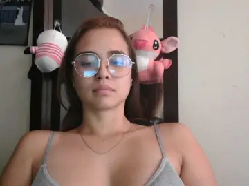 Trianabell  live sex cam