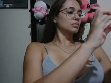 Trianabell  live sex cam