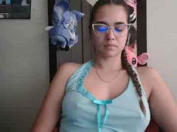 Trianabell  live sex cam