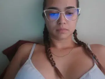 Trianabell  live sex cam