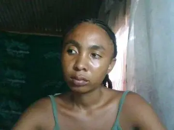 EvahMorgane  live sex cam