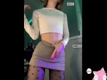 Girlboom  live sex cam