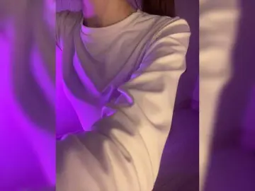 Girlboom  live sex cam