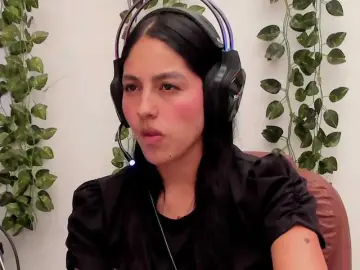 SophiaCastro  live sex cam