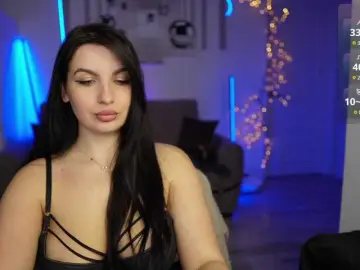 Swarowskaya  live sex cam