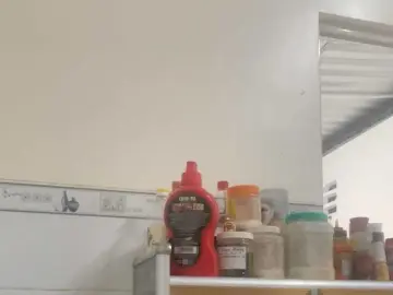 Uyennhi99  live sex cam