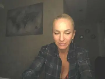 Annamari1563  live sex cam