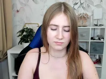 DesireMegan  live sex cam