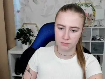 DesireMegan  live sex cam